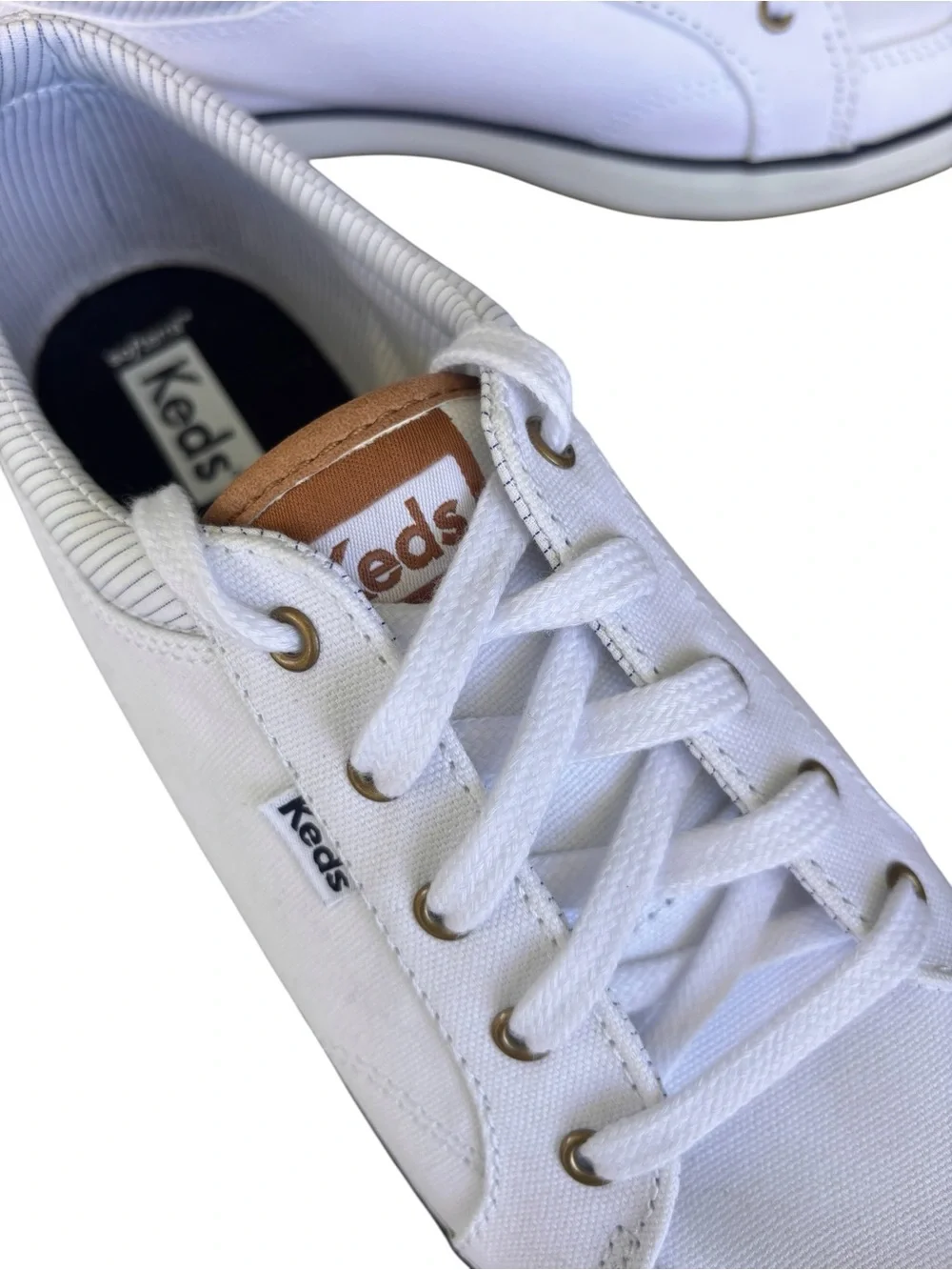 Keds NWOB Women's White with Navy Center III Sneakers 7.5